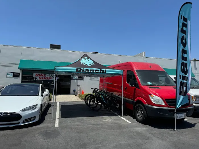 Biking Bicycle Garage LLC Picture 1
