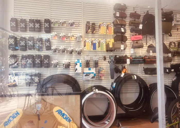 The DropOut Cyclery Picture 8