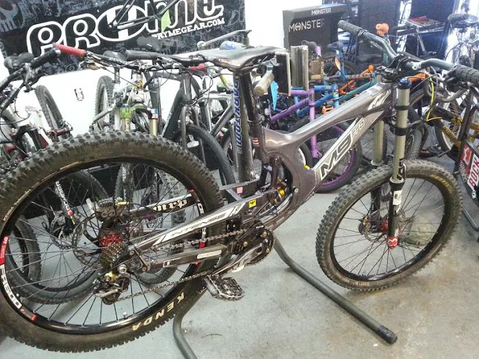 Rampage Bikes Picture 1
