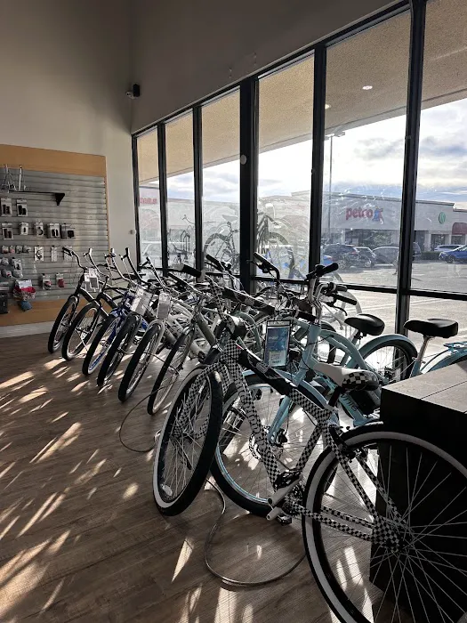 Main Street Cyclery Picture 9