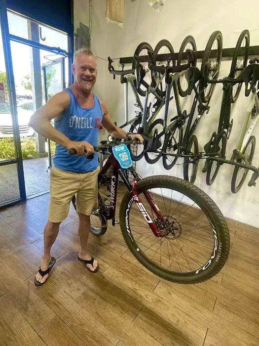 OC Cyclery - Buy Sell Trade - Specialized Bicycles Picture 2