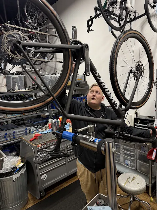OC Cyclery - Buy Sell Trade - Specialized Bicycles Picture 6