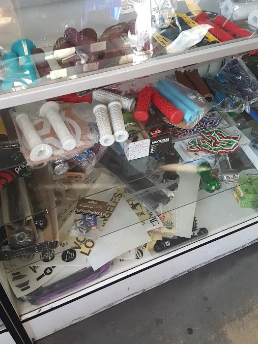 JB Bike Shop Picture 10