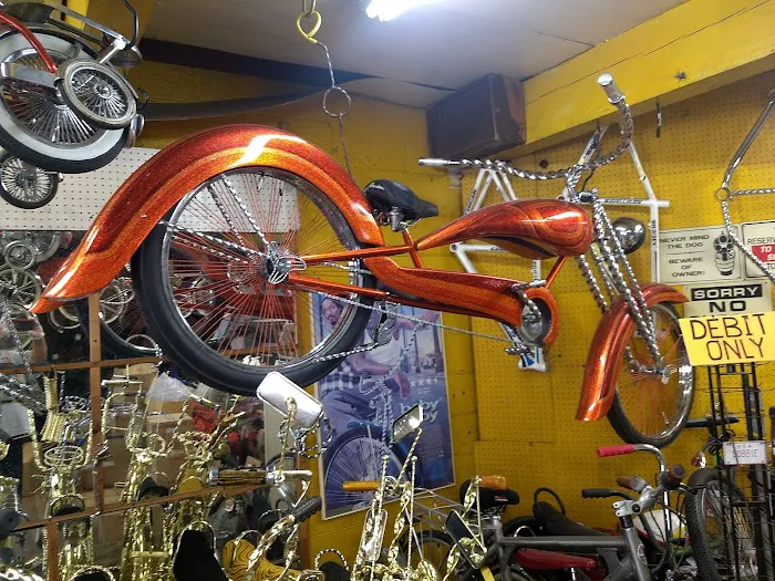 Manny's Bike Shop Picture 6