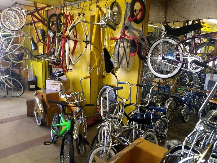 Manny's Bike Shop Picture 9