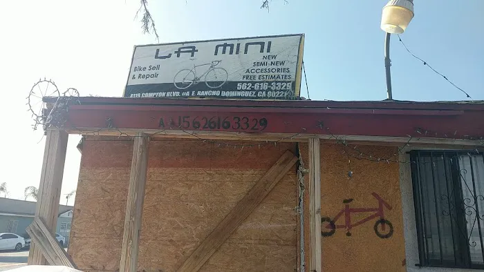 La Mini Store, Bike Sell & Repair Picture 1