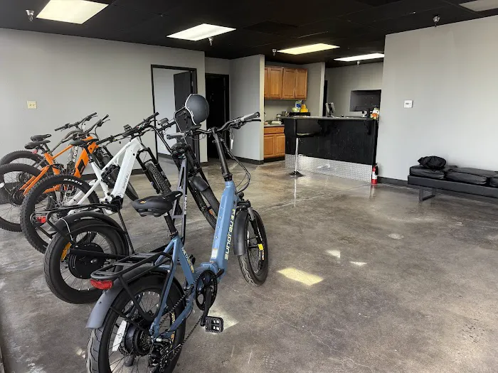 EUNORAU E-BIKES USA || Distribution Center || Repair Center Picture 8