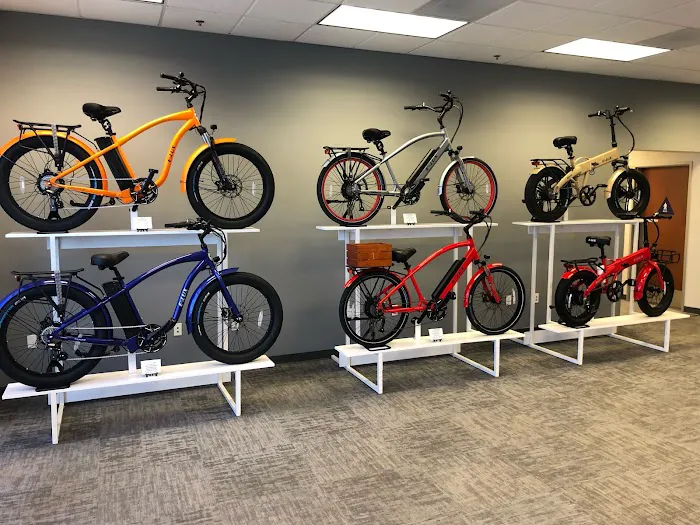 E-LUX Electric Bikes Picture 9