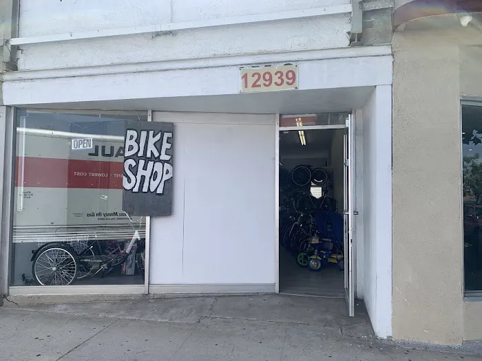 SBM Bike Shop Picture 8