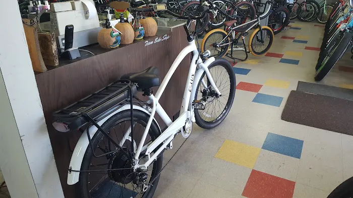 Team Bicycle Shop Picture 10
