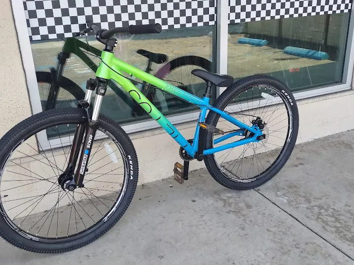 J & M Bike Shop Picture 7
