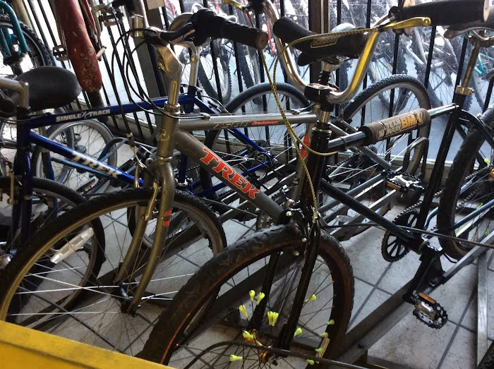 Paisano's Bike Shop Picture 5