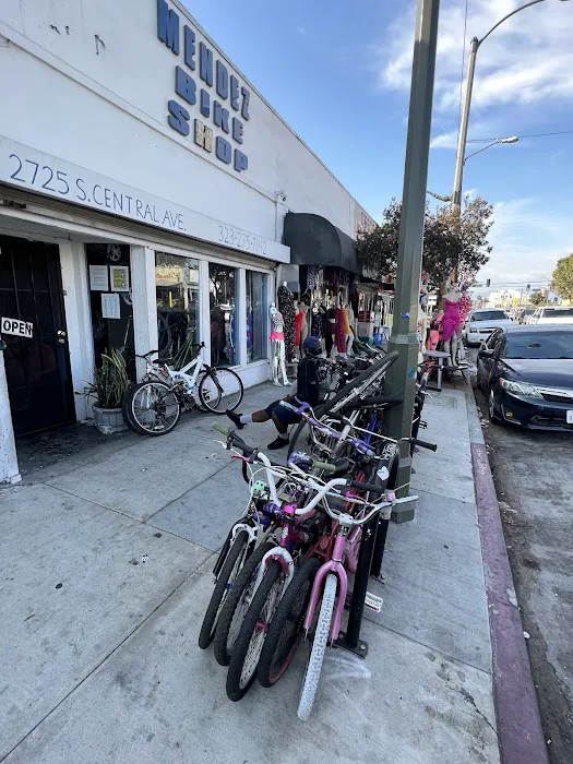 Mendez Bike Shop Picture 9