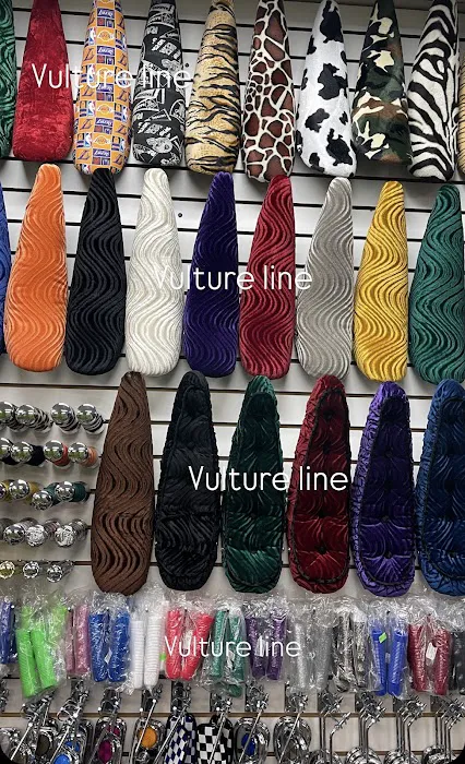 VULTURE LINE BIKE SHOP Picture 4