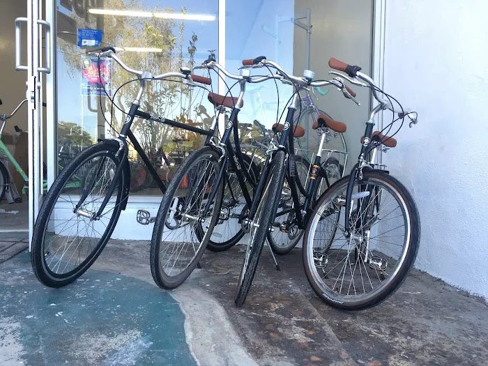 Ride On! Bike Shop/Co-Op Picture 2