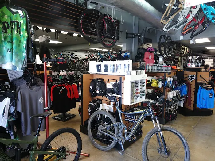 The Path Bike Shop Outlet Store Picture 6