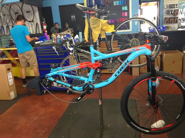 Trek Bicycle Tustin Picture 3