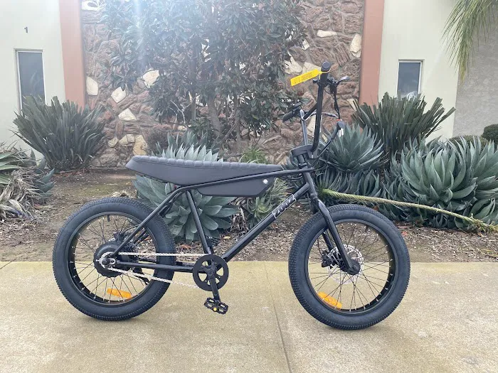 Ebike Inc, Aventon, Himiway, Zooz, and Yadea dealer. Picture 8