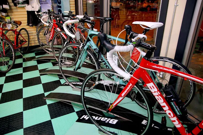 The Cyclist Bike Shop Picture 3