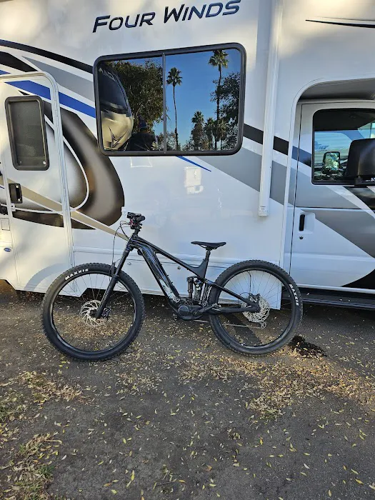 G's Cyclery & Wheels Picture 4