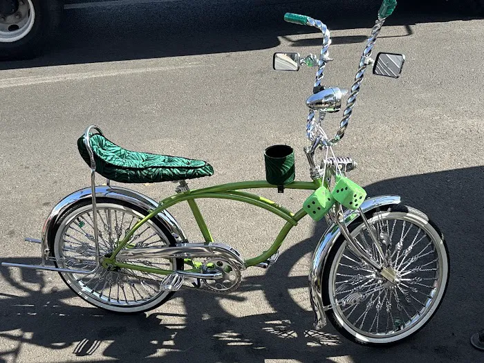 Monsters Bike Shop Picture 2