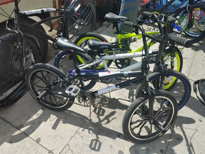 Monsters Bike Shop Picture 6