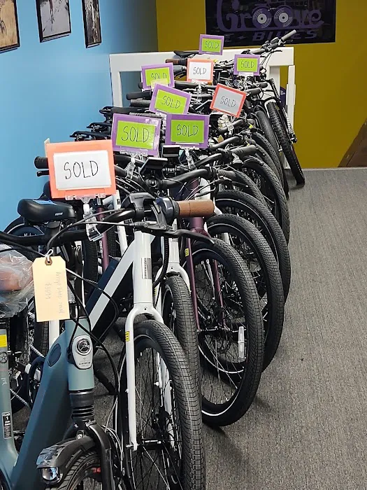 Groove E-Bikes Picture 9