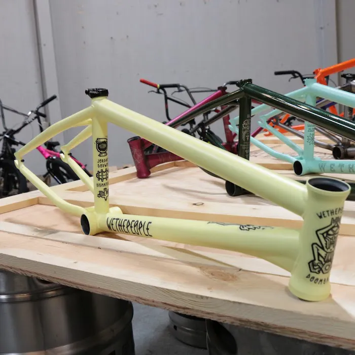 Oriol Bike Shop Picture 7