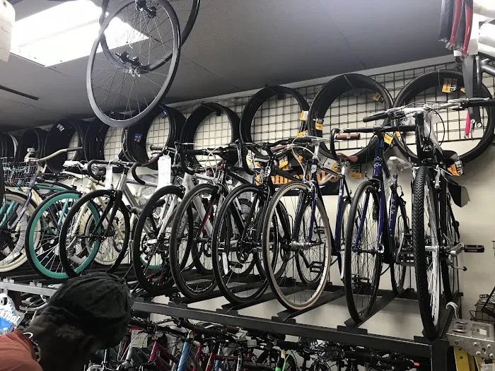 3 Brother's Bike Shop Picture 10