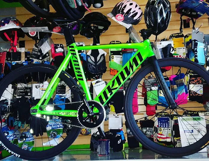 Felipe's Bike Shop Picture 6
