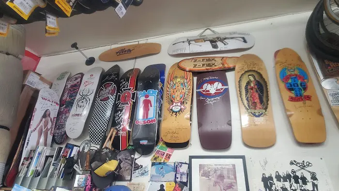 Mike's Bike and Skateboard Shop Picture 8