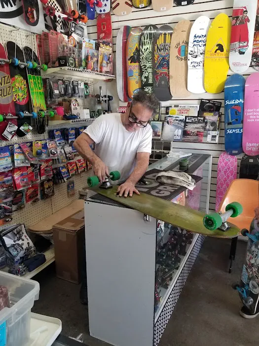 Mike's Bike and Skateboard Shop Picture 9