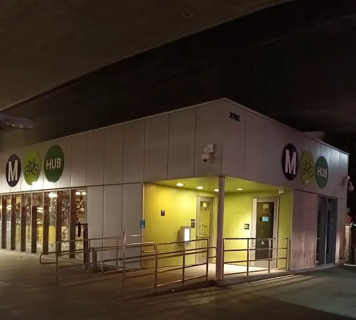 Metro Bike Hub Culver City Picture 4