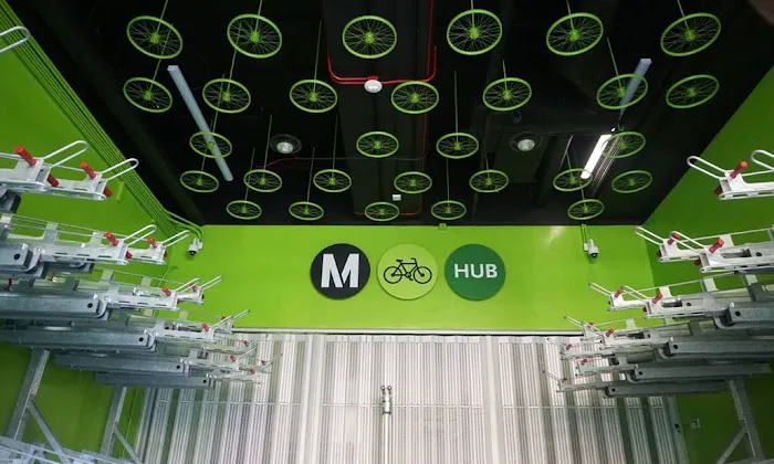 Metro Bike Hub Culver City Picture 7