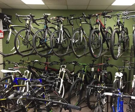 Trail's End Cycling Center