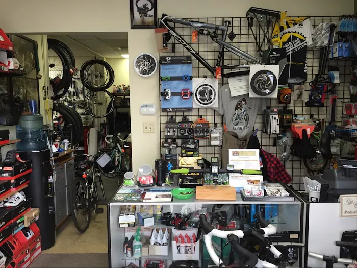 Trail's End Cycling Center Picture 2