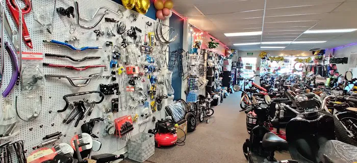 Deer Focus E-Bikes and Bicycle Shop Picture 6