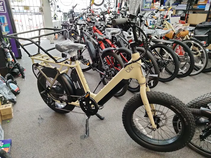 Deer Focus E-Bikes and Bicycle Shop Picture 7
