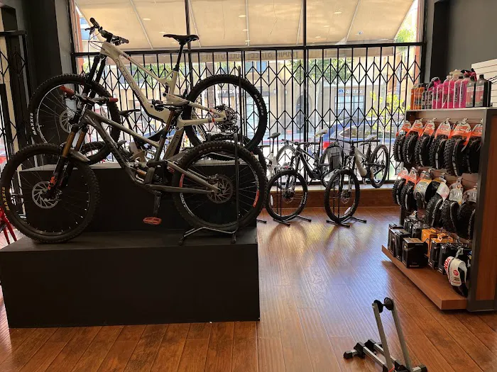 Trailhead Bike Shop Picture 7