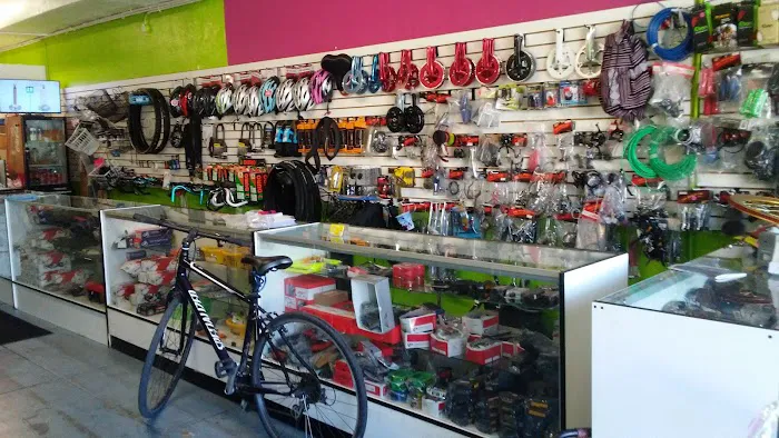 Rey's Bicycle Shop Picture 2