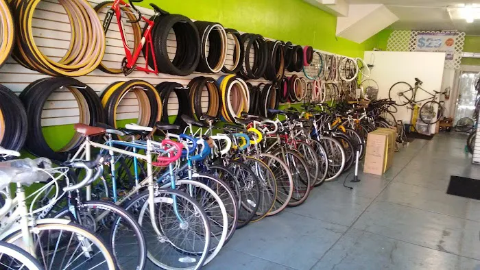 Rey's Bicycle Shop Picture 6