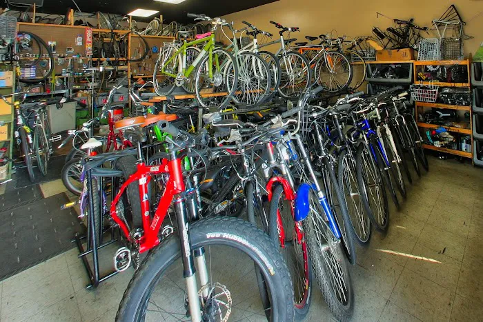 The ReCYCLIST Bike Shop Picture 7