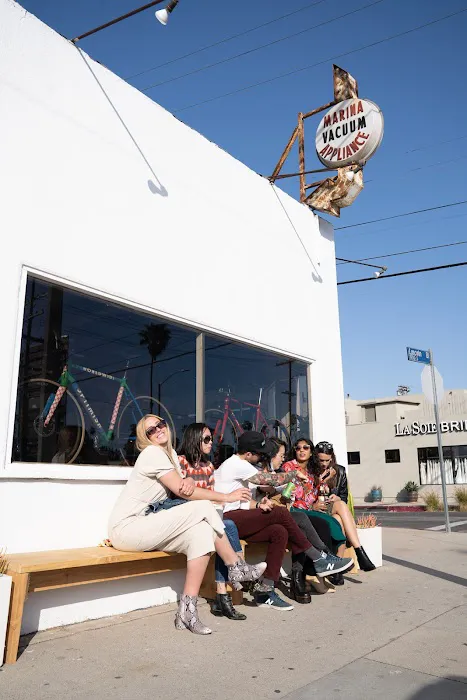 Luft Los Angeles Picture 3