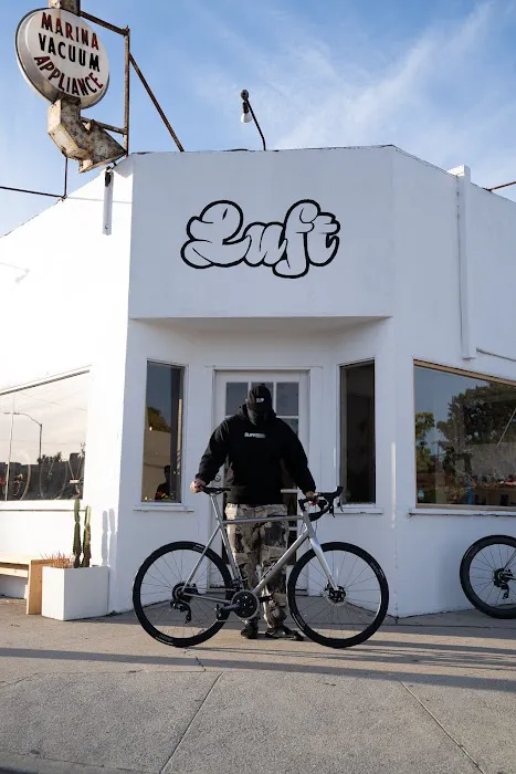Luft Los Angeles Picture 2