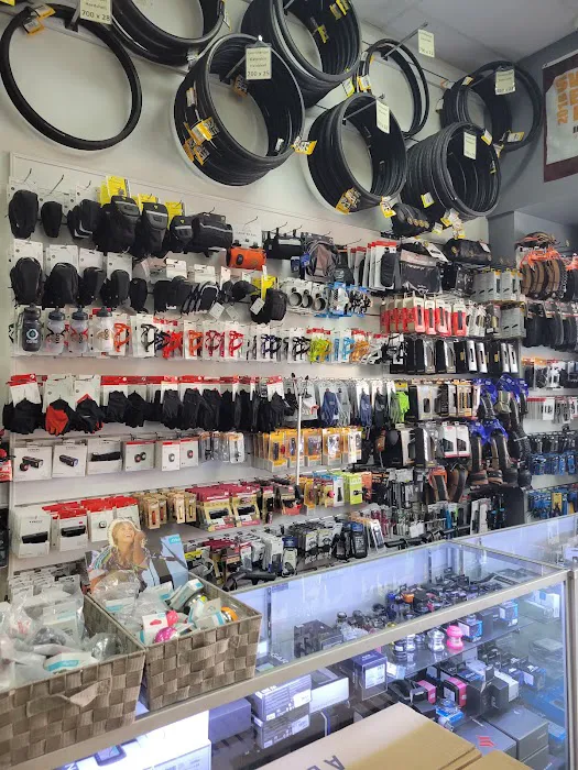 Godspeed Cyclery Picture 3