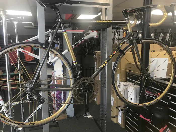 Beverly Hills Bike Shop Picture 3