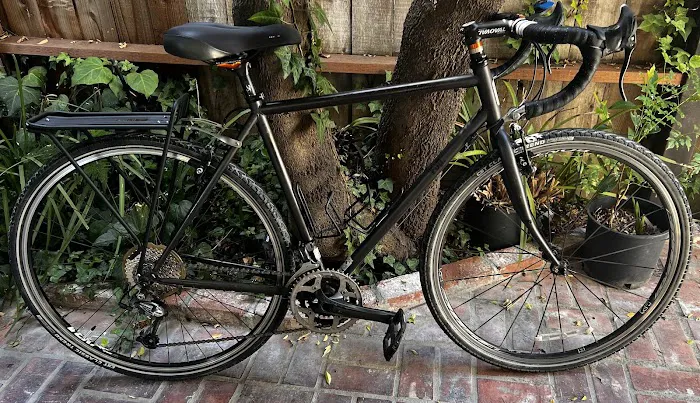 Beverly Hills Bike Shop Picture 10