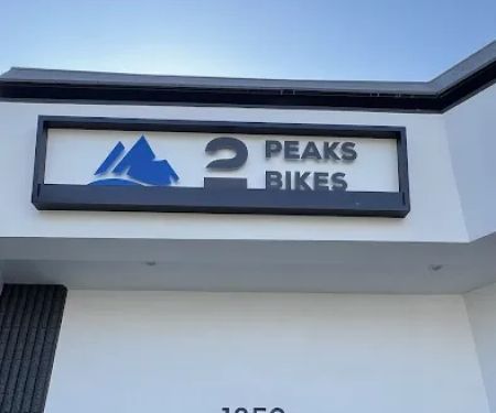 2 Peaks Bikes