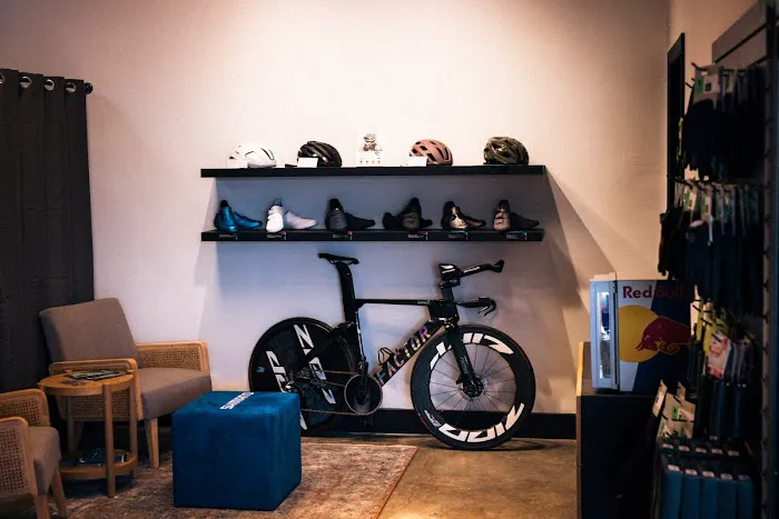 2 Peaks Bikes Picture 3