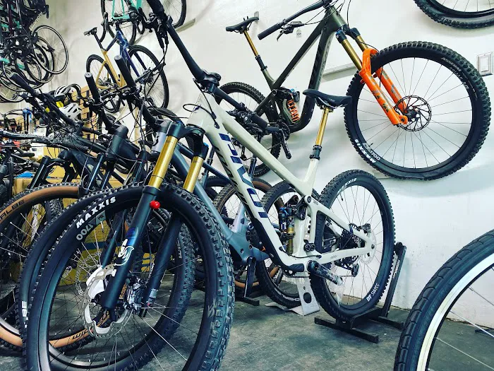 Bike Shop LA Picture 2